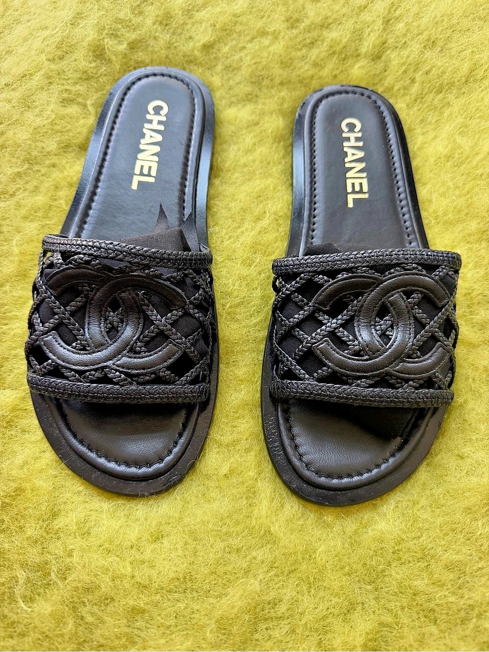 Chanel Woven Leather CC Slide Mules Black EU 38